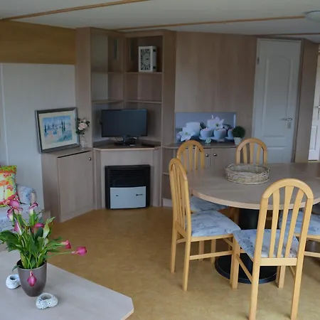 Holiday Chalet 3 Chalet Hippolytushoef