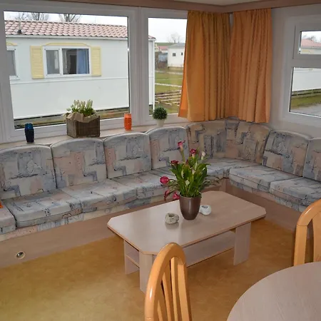 Holiday Chalet 3 Chalet *